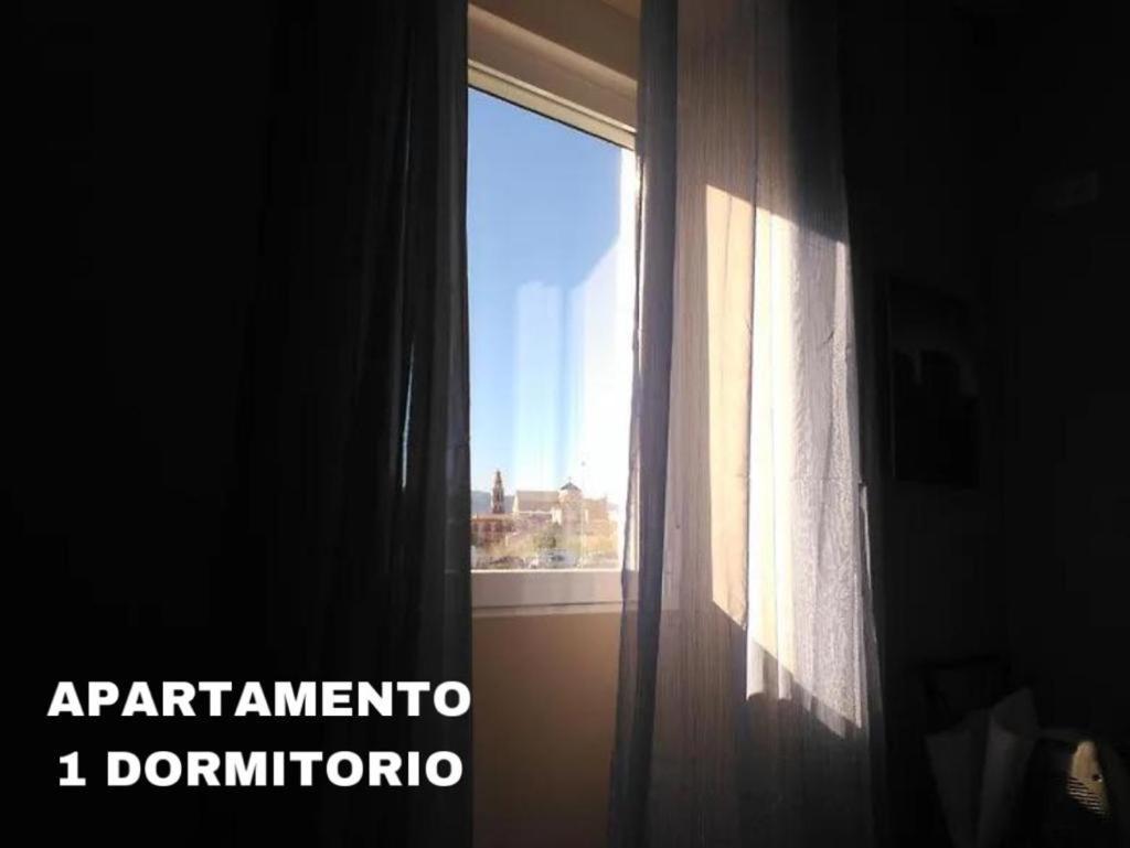 コルドバPuente A La Mezquita - Free Parkingアパートメント エクステリア 写真